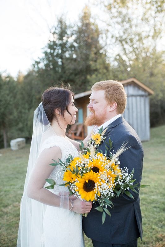 Tips for Stress-Free Bride & Groom Portraits Tips for Stress-Free Bride & Groom Portraits